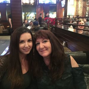 Meet your Posher, Adrianne